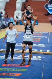 BIB: 022, 227, 
                            <button type="button" onclick="openModal(22755916)" class="btn btn-primary btn-sm float-right btn-popup" data-toggle="modal" data-target=".modal-high-quality">
                        <i class="fas fa-shopping-cart"></i> Add to Cart
                    </button>
                                            <button type="button" onclick="isThisMe(22755916, true)" class="btn btn-success btn-sm float-right btn-popup btn-isme hidden" data-toggle="tooltip" data-placement="bottom" title="นี่คือรูปของคุณใช่ไหม คลิกที่นี่เพื่อเอาเข้าอัลบั้ม">
                        <i class="fas fa-plus"></i> Add to album
                    </button>
                    <button type="button" onclick="isThisMe(22755916, false)" class="btn btn-warning btn-sm float-right btn-popup btn-isnotme hidden">
                        <i class="fas fa-ban"></i> Remove from album
                    </button>